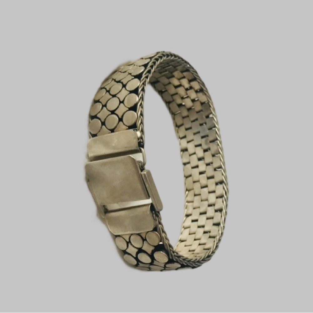 Sterling silver link bracelet. 3 rows of circles and 2 rows of rectangles. - Picture 2 of 7